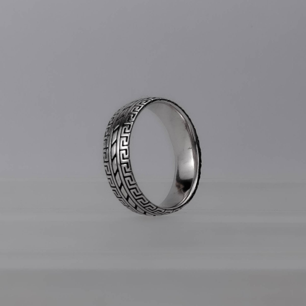 Urban Twist Greek Ring